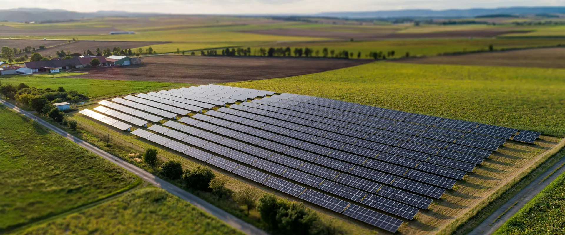 ST-M-550W solar panel used in ground-mount projects in Zhejiang, China