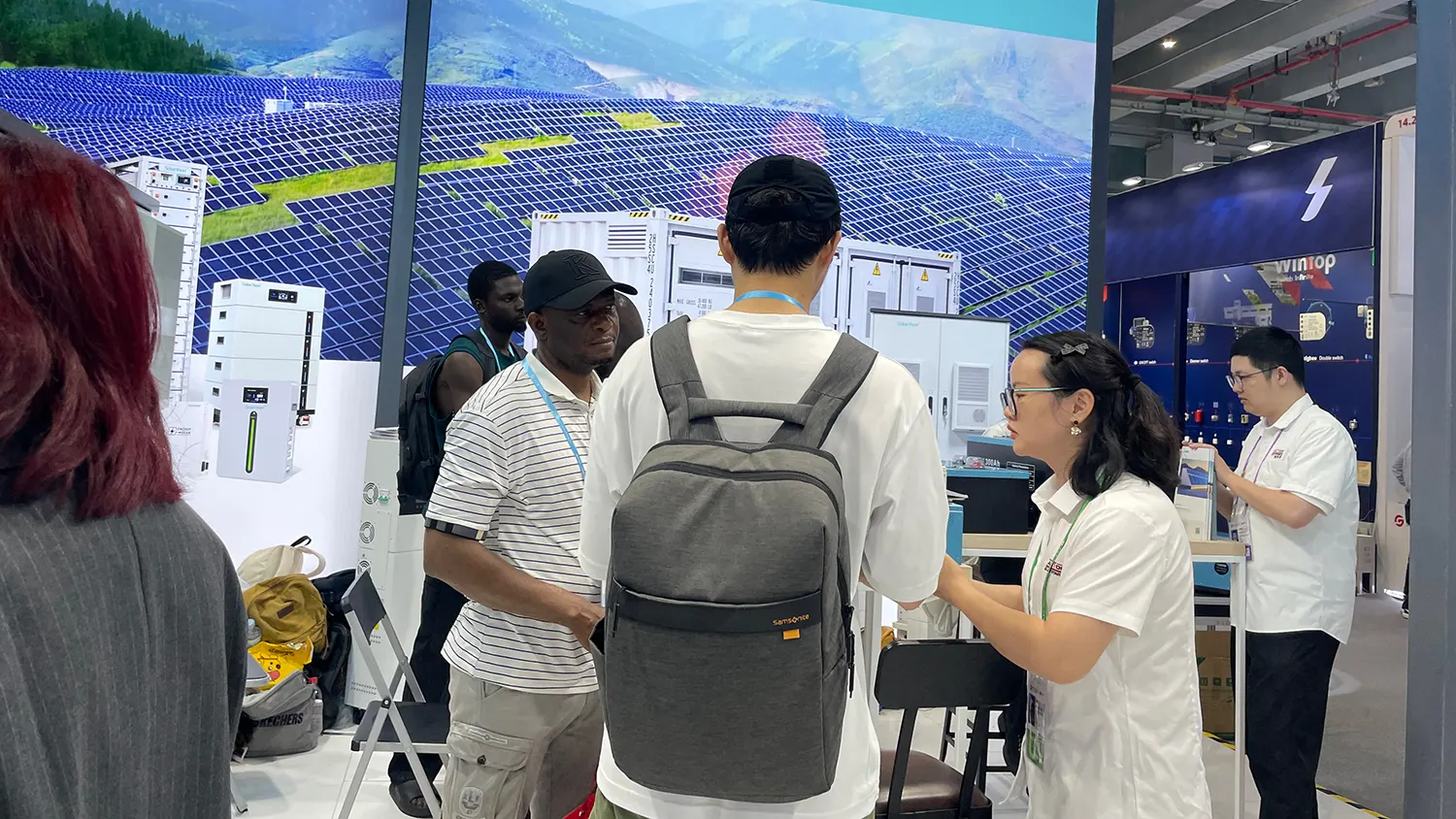 Clients and our team exchanged ideas at the exhibition