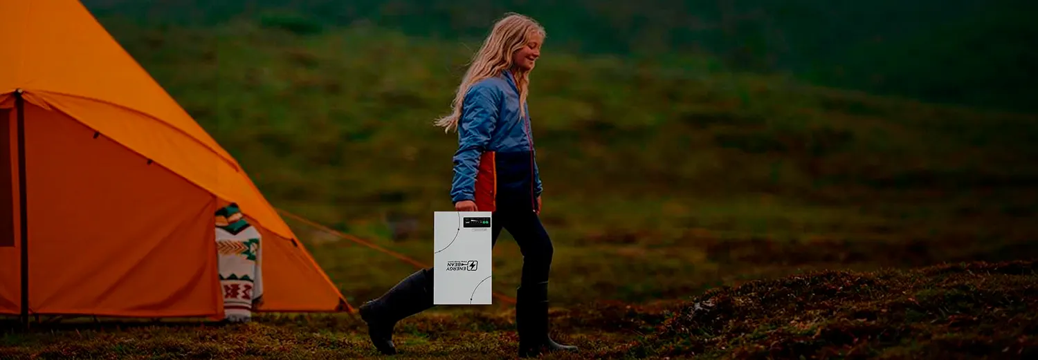 Ergonomic handle for easy carrying